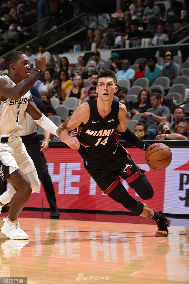 广州队始终 广州队始终